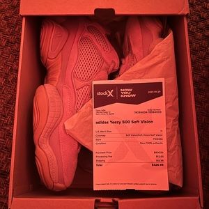 Good condition 🤝 Yeezy 500 soft vision